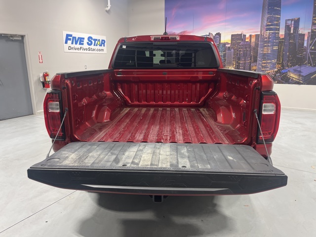 2025 Gmc Canyon Elevation photo 28