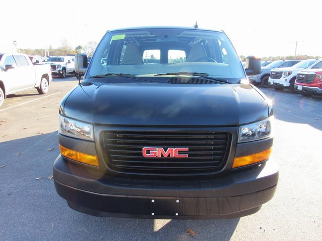 2023 Gmc Savana Cargo 3500 photo 4