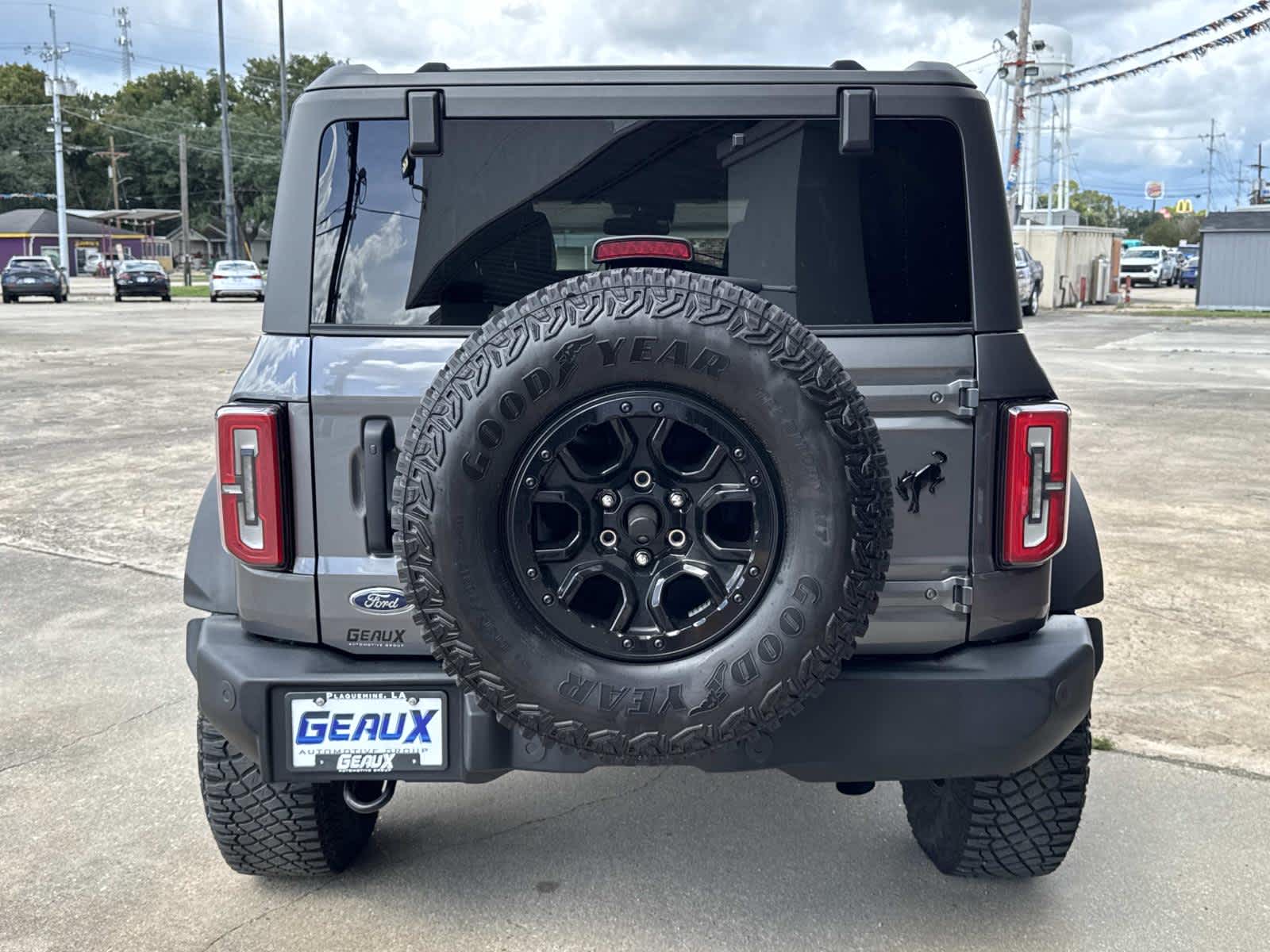 2023 Ford Bronco Base Big Bend Black Diamond Outer Banks Badlands Wildtrak Everglades photo 9