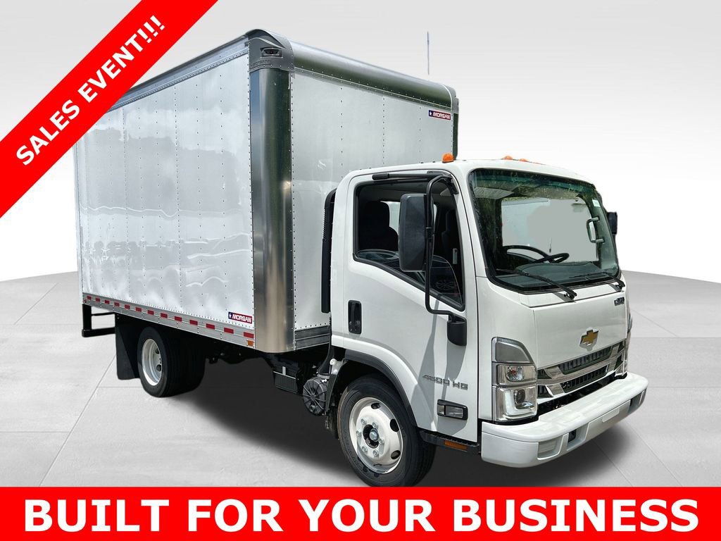 2024 Chevrolet Low Cab Forward Base's photo