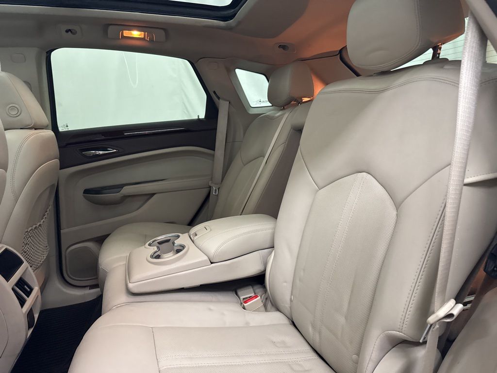 2012 Cadillac SRX Luxury photo 18