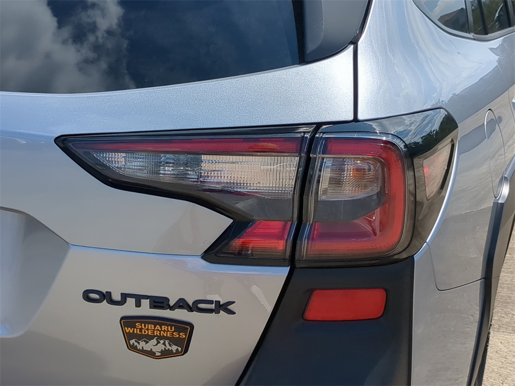 2025 Subaru Outback Wilderness photo 8
