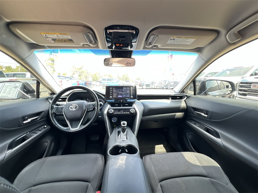 2021 Toyota Venza LE photo 27