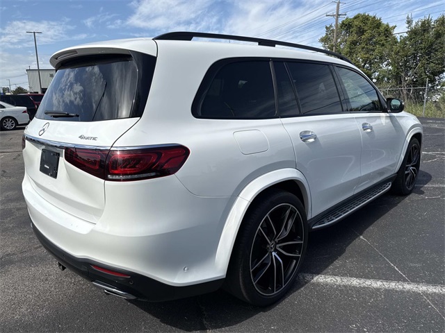 2022 Mercedes Benz GLS 450 4MATIC photo 4