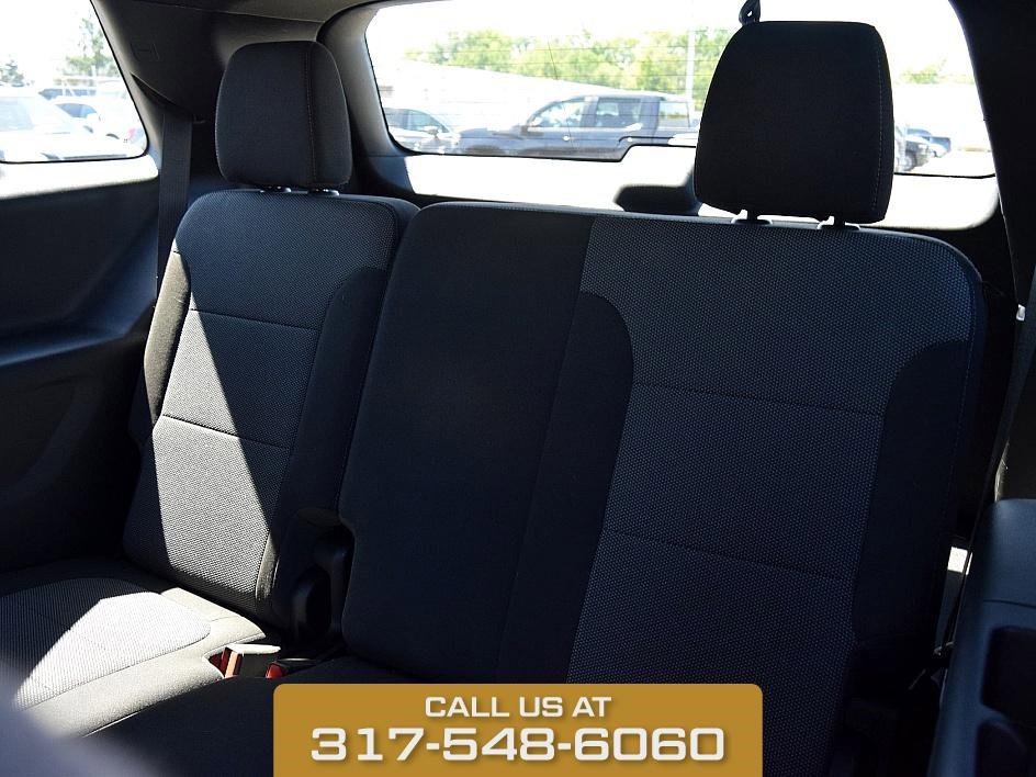 2023 Chevrolet Traverse Cloth photo 16