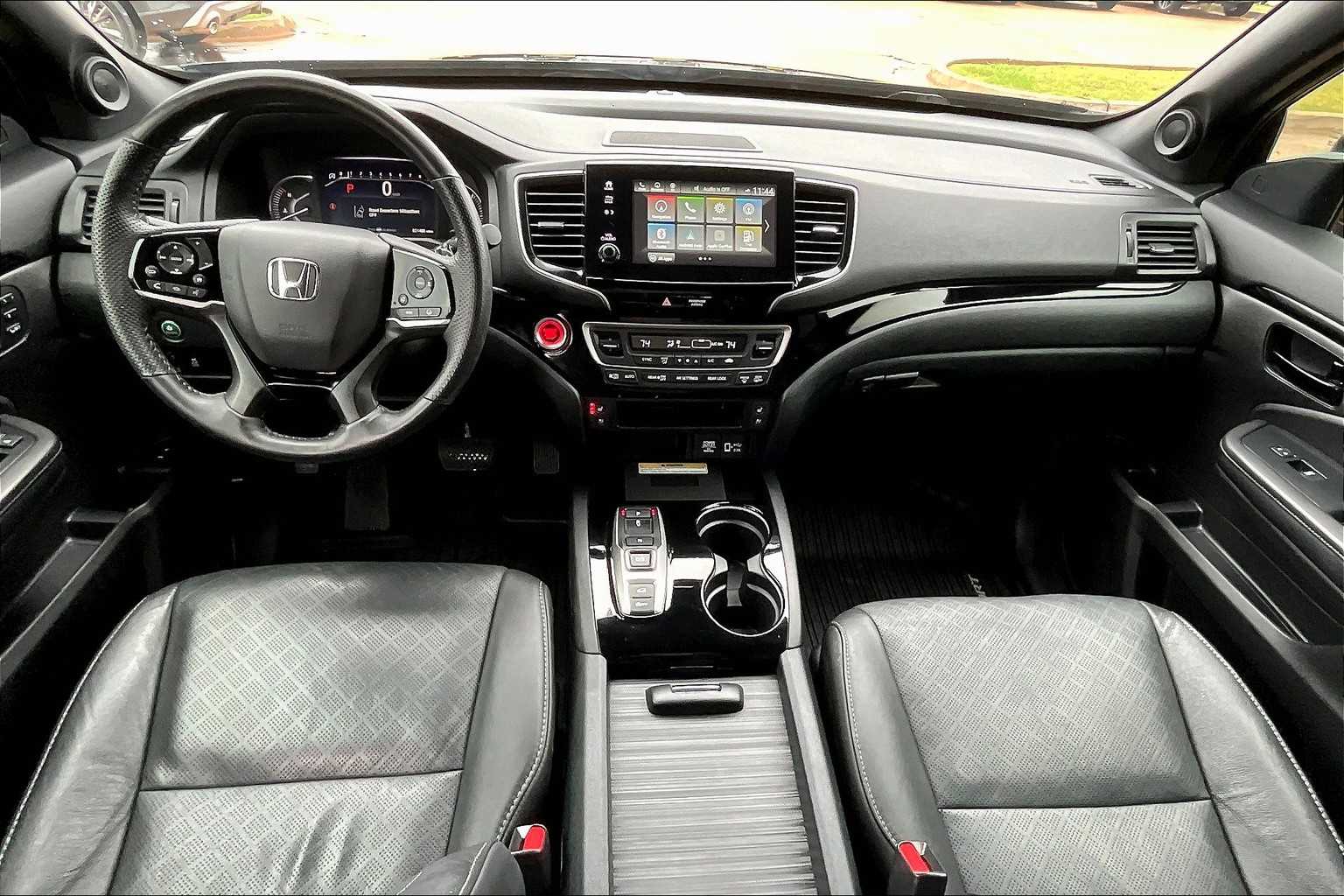 2023 Honda Passport Elite photo 13