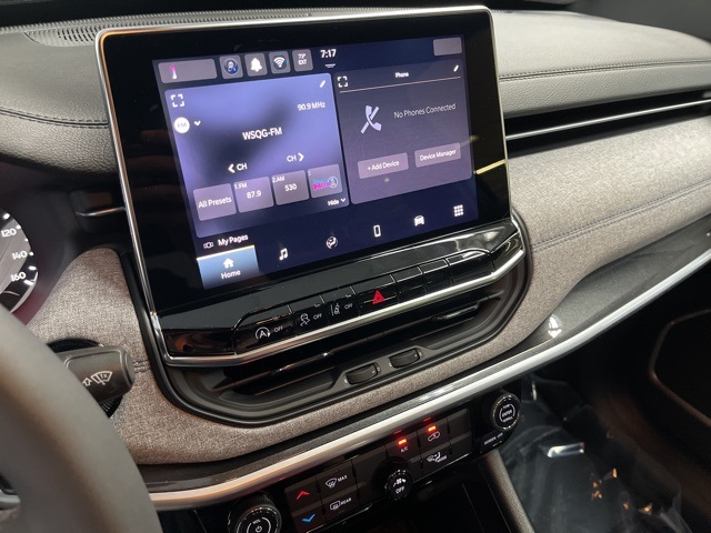 2024 Jeep Compass Latitude photo 27