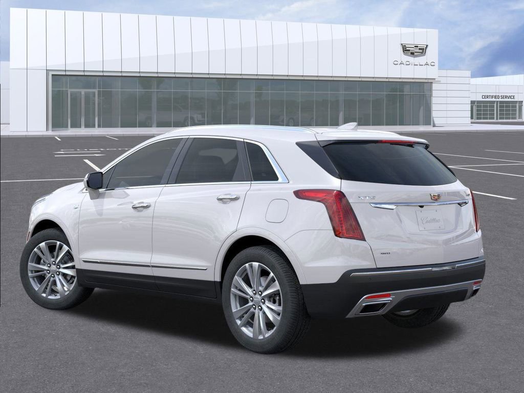 2025 Cadillac XT5 Premium Luxury photo 3