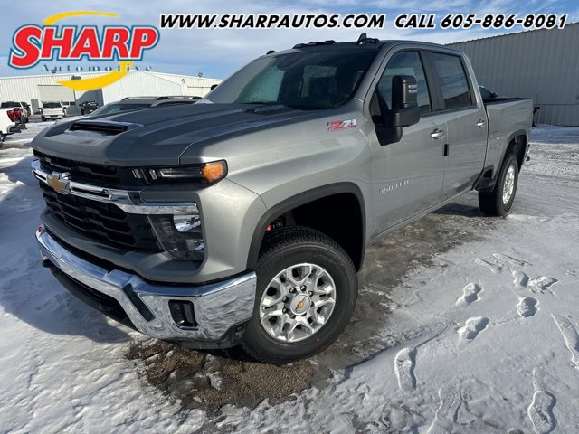 2026 Chevrolet Silverado 3500HD LT's photo