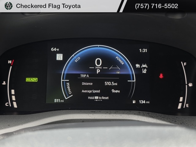2025 Toyota Camry SE photo 25