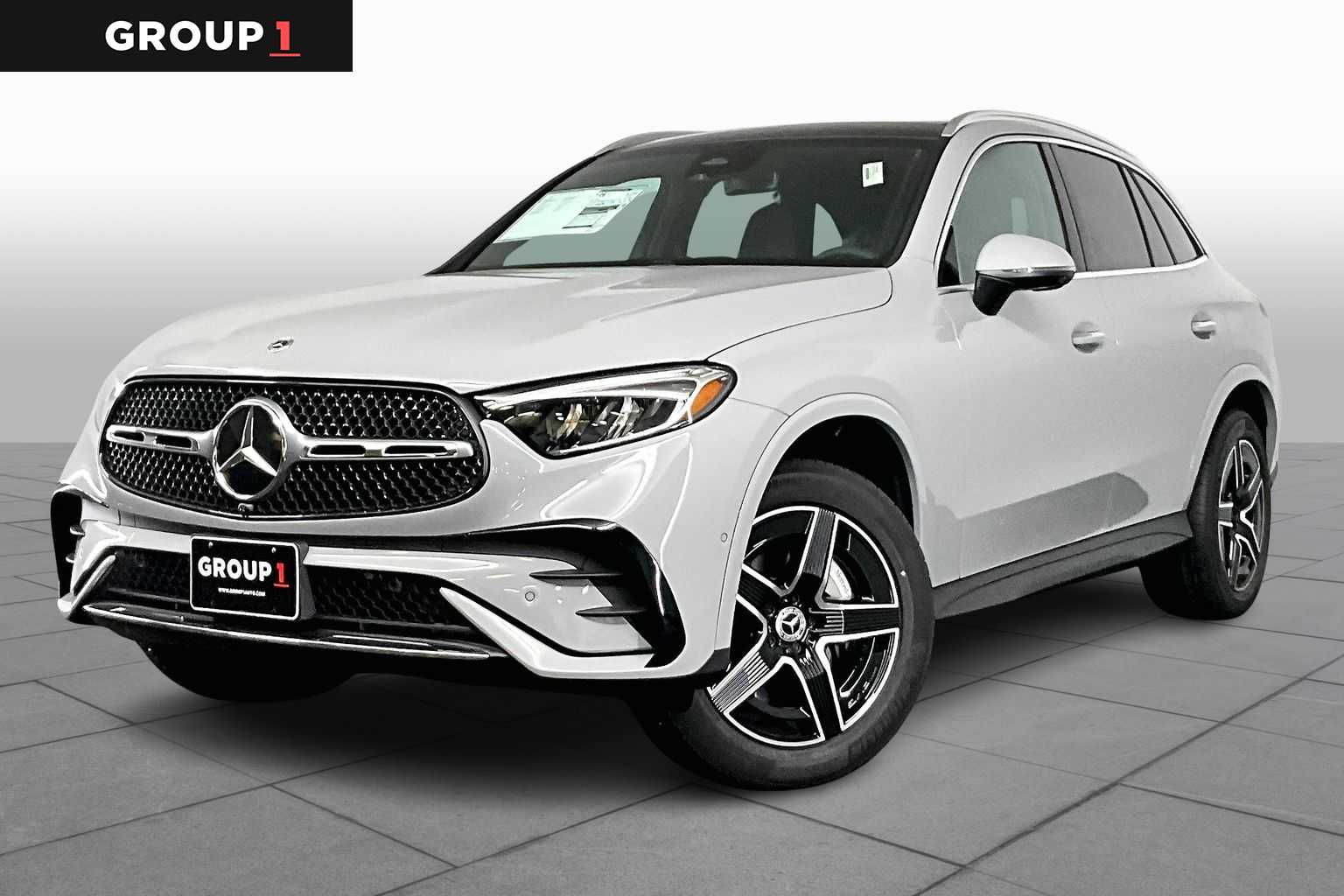 2026 Mercedes-Benz GLC Base's photo