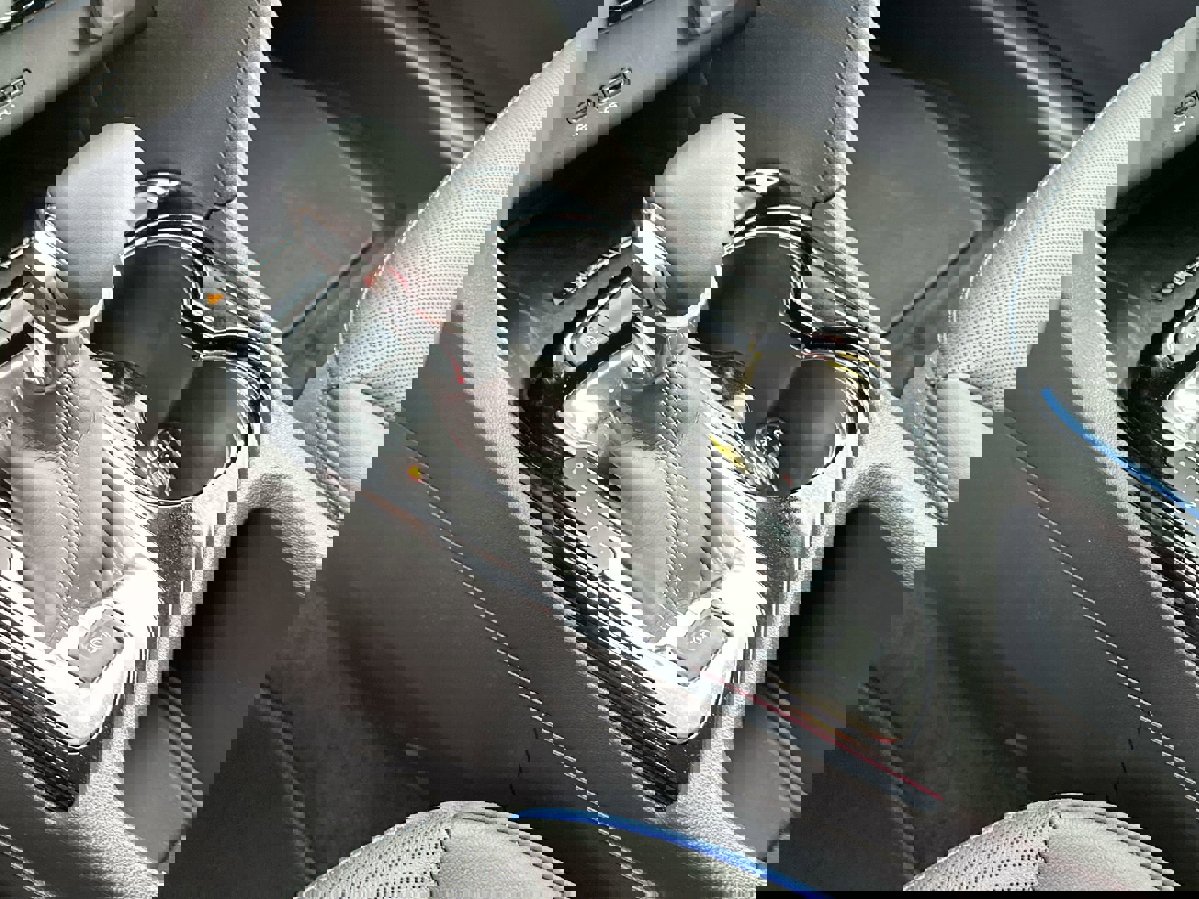 2025 Buick Encore GX Sport Touring photo 14