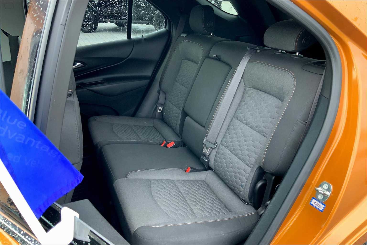 2018 Chevrolet Equinox LT photo 17