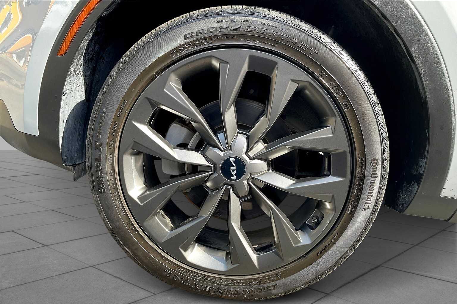 2022 Kia Sorento X-Line EX photo 8