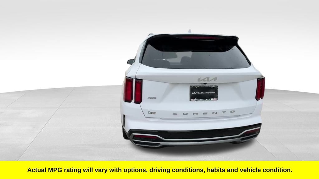 2022 Kia Sorento SX photo 3