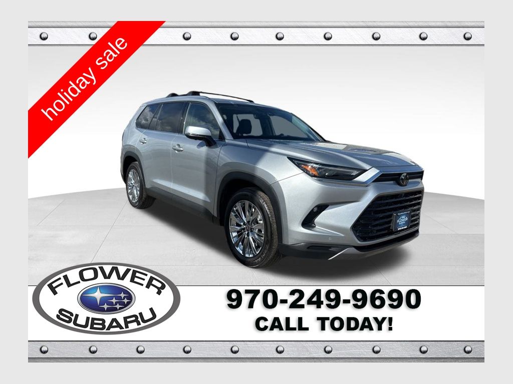 2024 Toyota Grand Highlander Platinum's photo