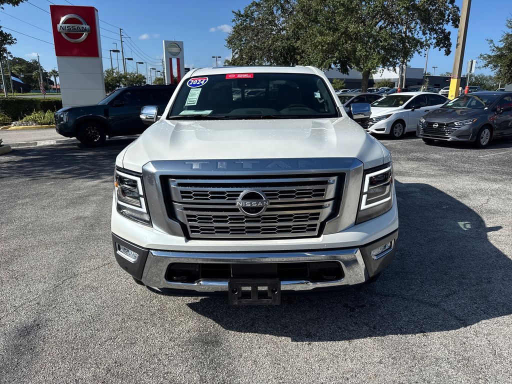 2024 Nissan Titan Platinum Reserve photo 2