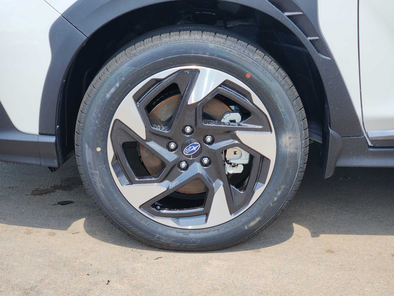 2025 Subaru Crosstrek Limited photo 2