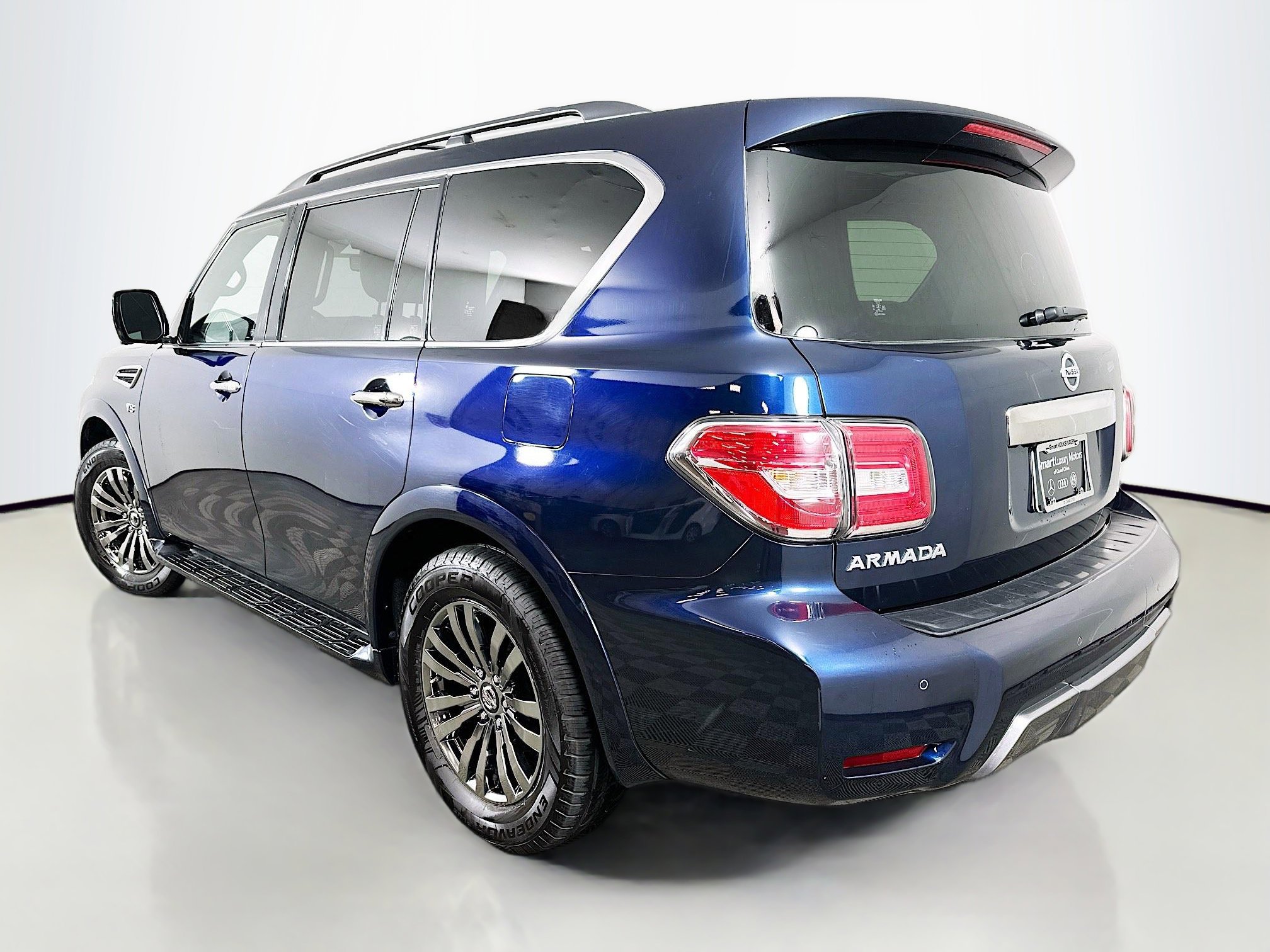 2019 Nissan Armada Platinum photo 5