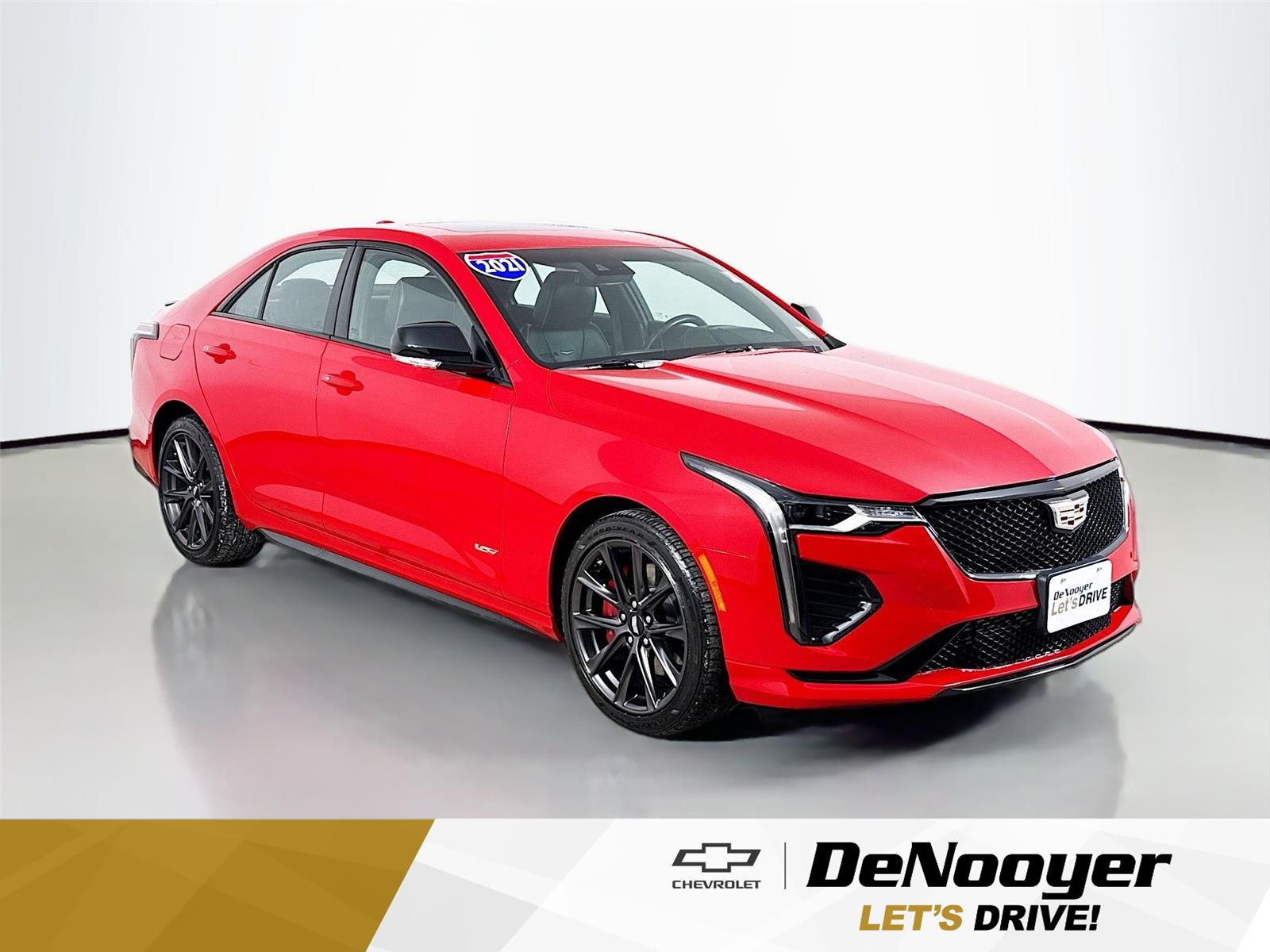 2021 Cadillac CT4 V-Series's photo