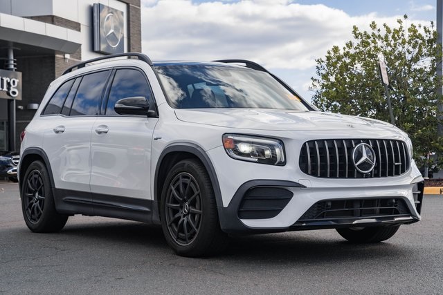 2022 Mercedes-Benz GLB Mercedes-AMG's photo