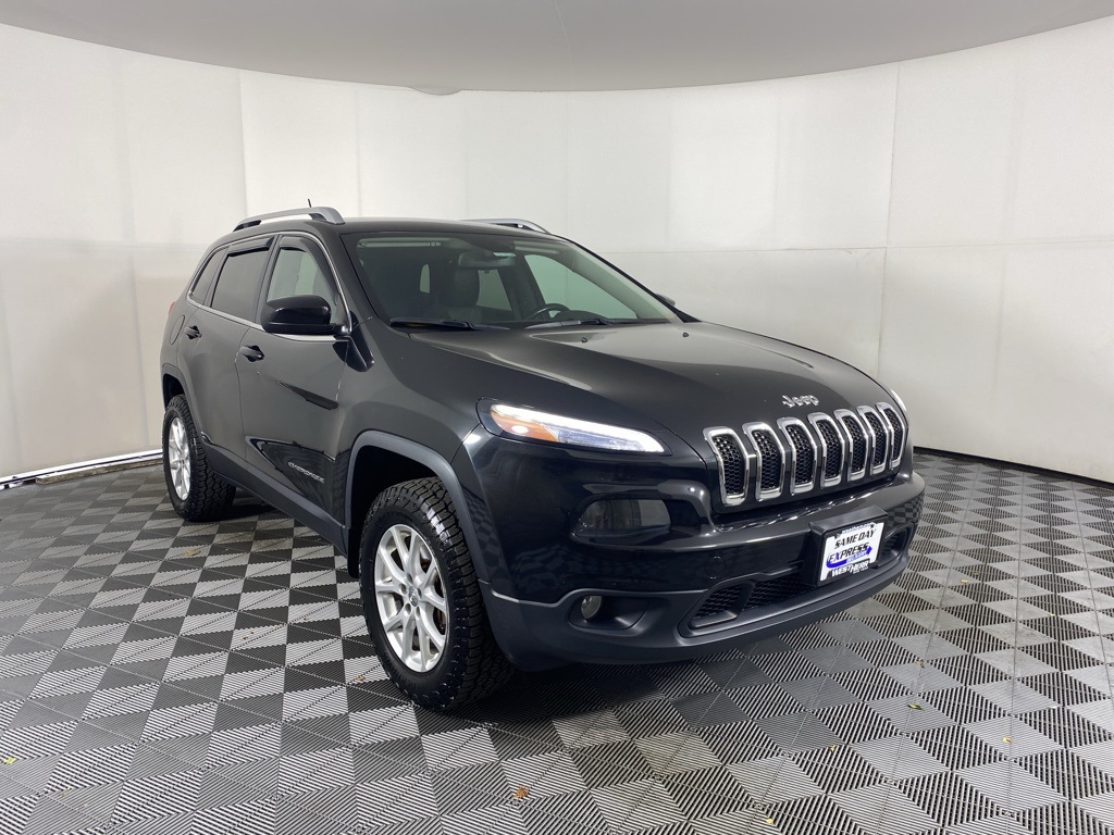 2014 Jeep Cherokee Latitude photo 14