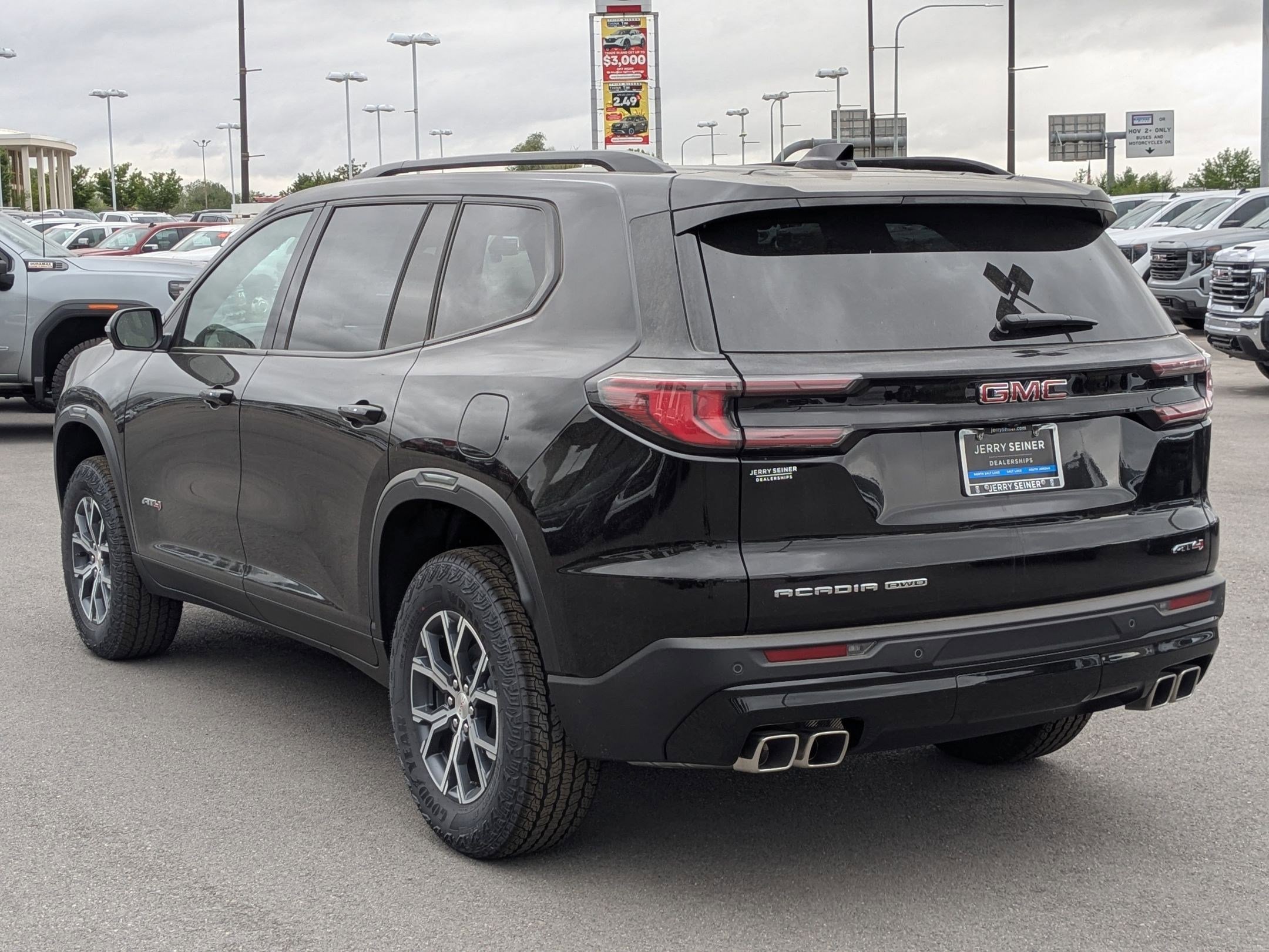 2025 Gmc Acadia AT4 photo 3