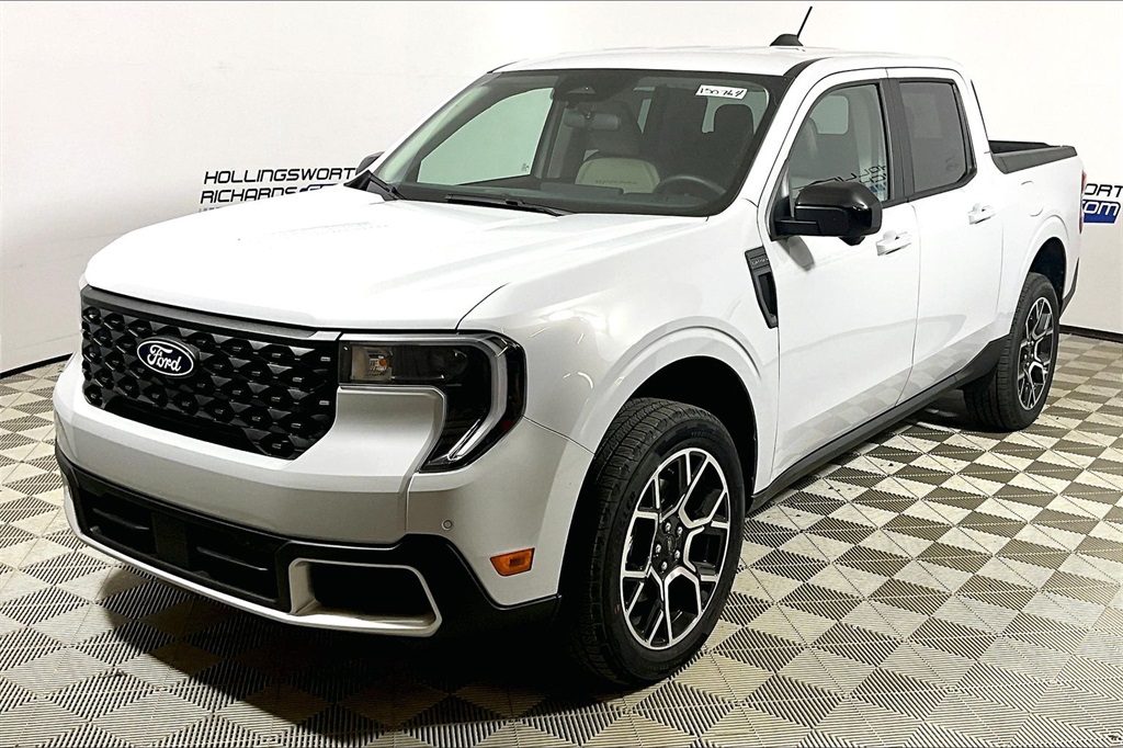 2025 Ford Maverick Lariat's photo