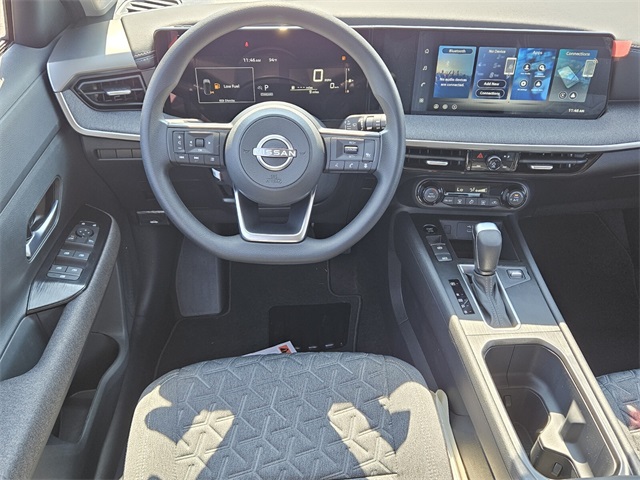 2026 Nissan Kicks SV photo 6