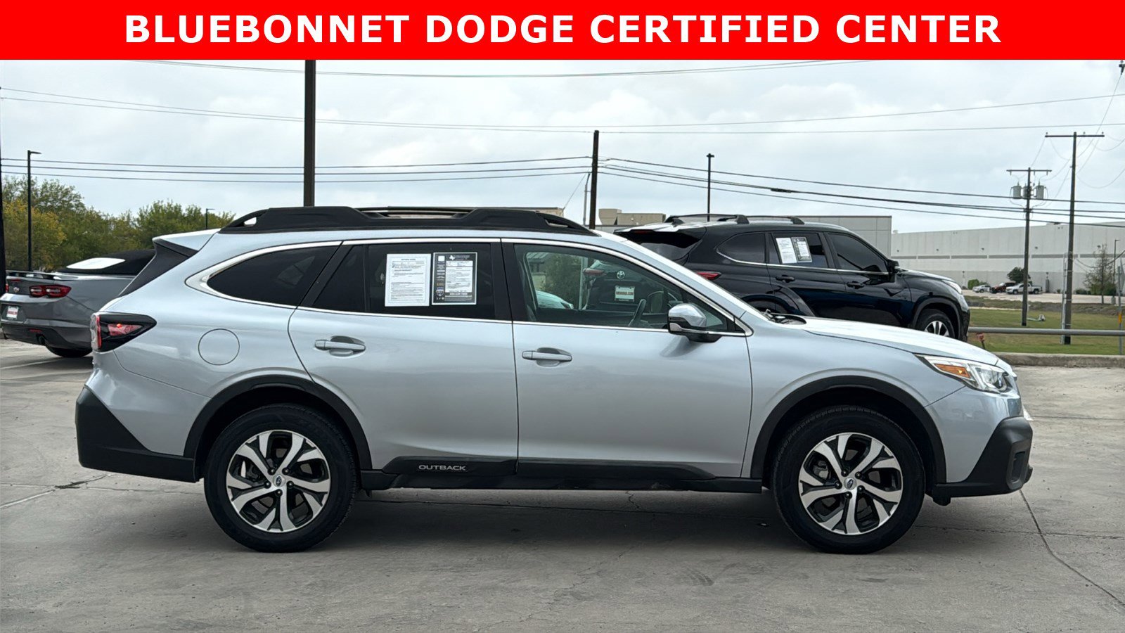 2022 Subaru Outback Limited photo 3