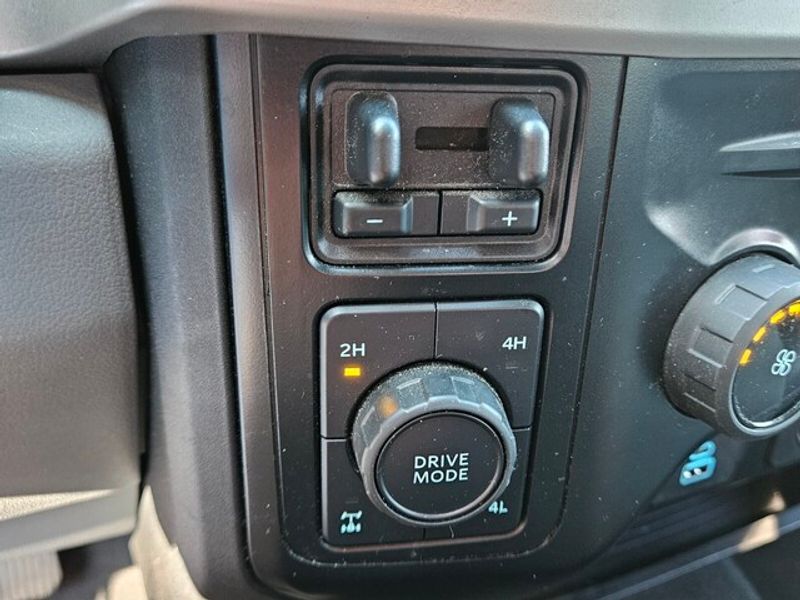 2024 Ford F-250 XLT photo 21