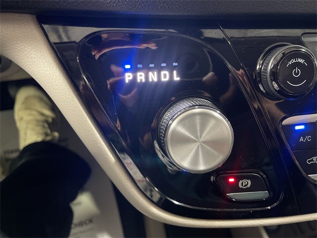 2021 Chrysler Voyager LXi photo 19