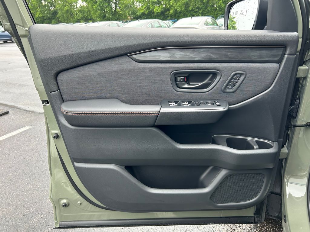 2026 Honda Passport TrailSport photo 19