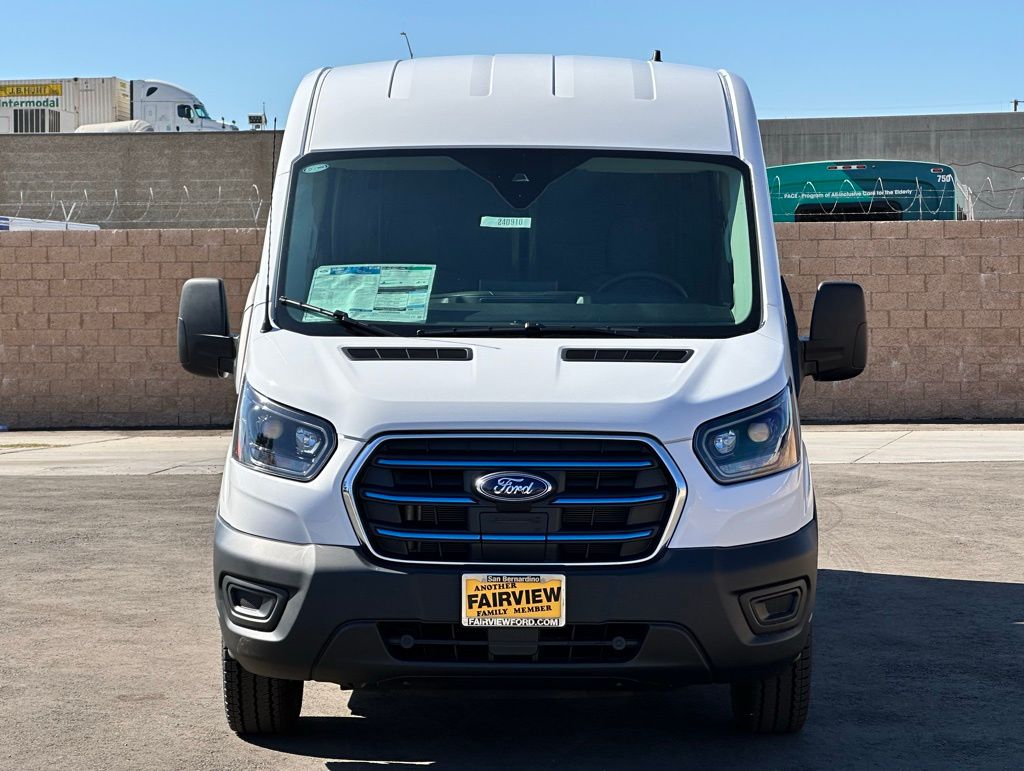 2024 Ford E-Transit 350