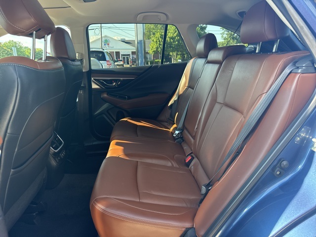 2020 Subaru Outback Touring photo 11