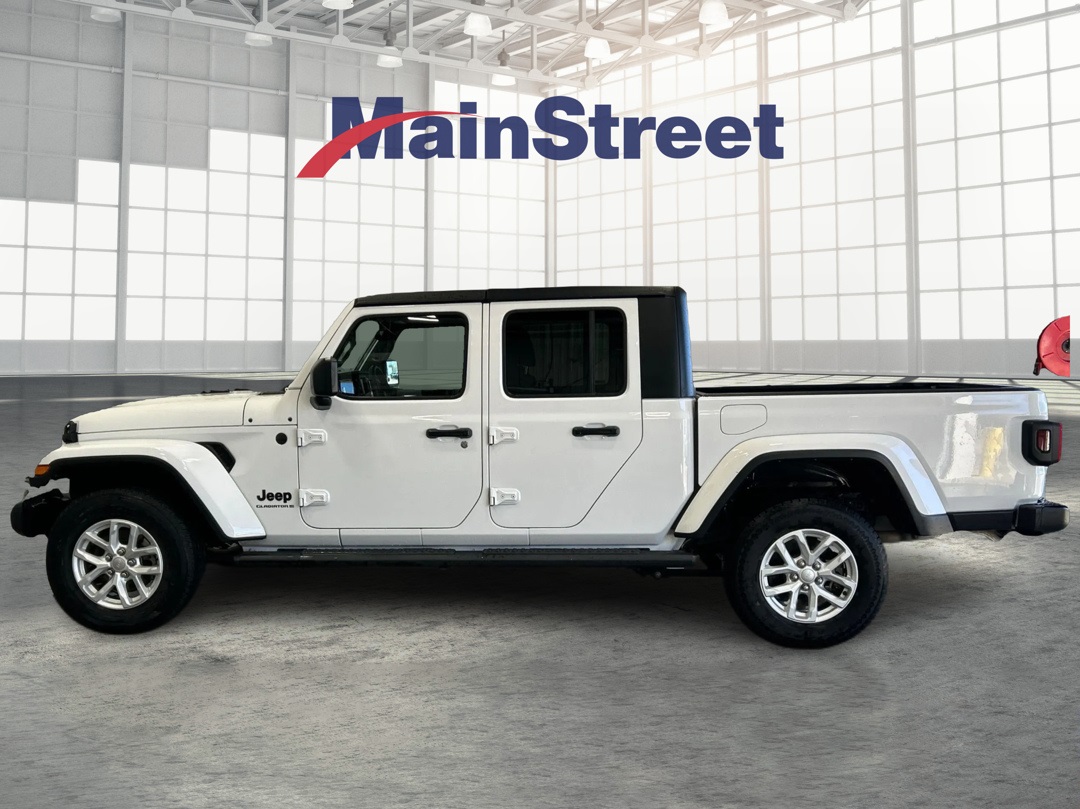 Used 2023 Jeep Gladiator Sport S with VIN 1C6HJTAG3PL535210 for sale in Kansas City
