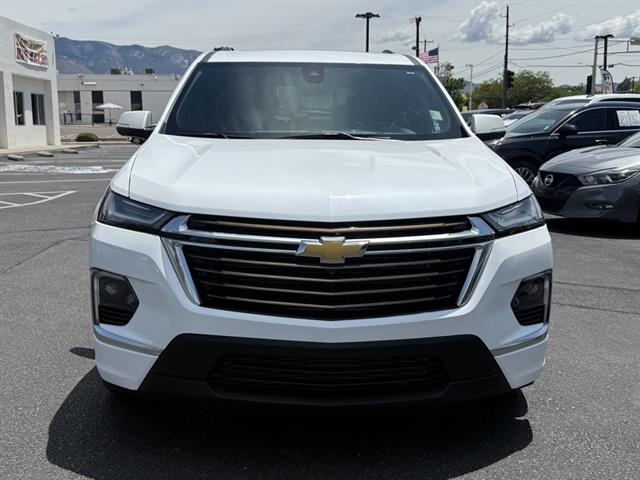 2023 Chevrolet Traverse High Country photo 2