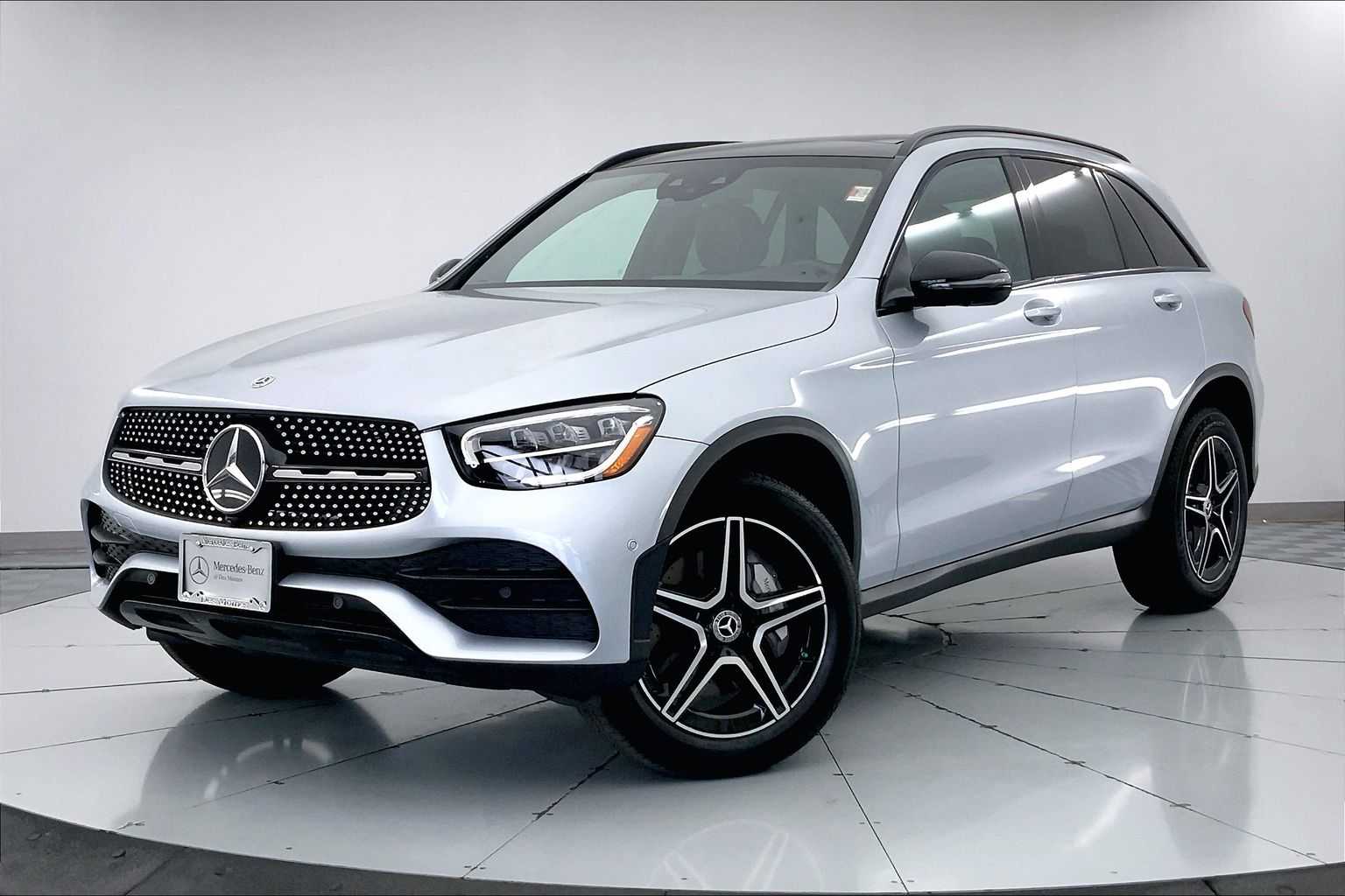 2022 Mercedes-Benz GLC