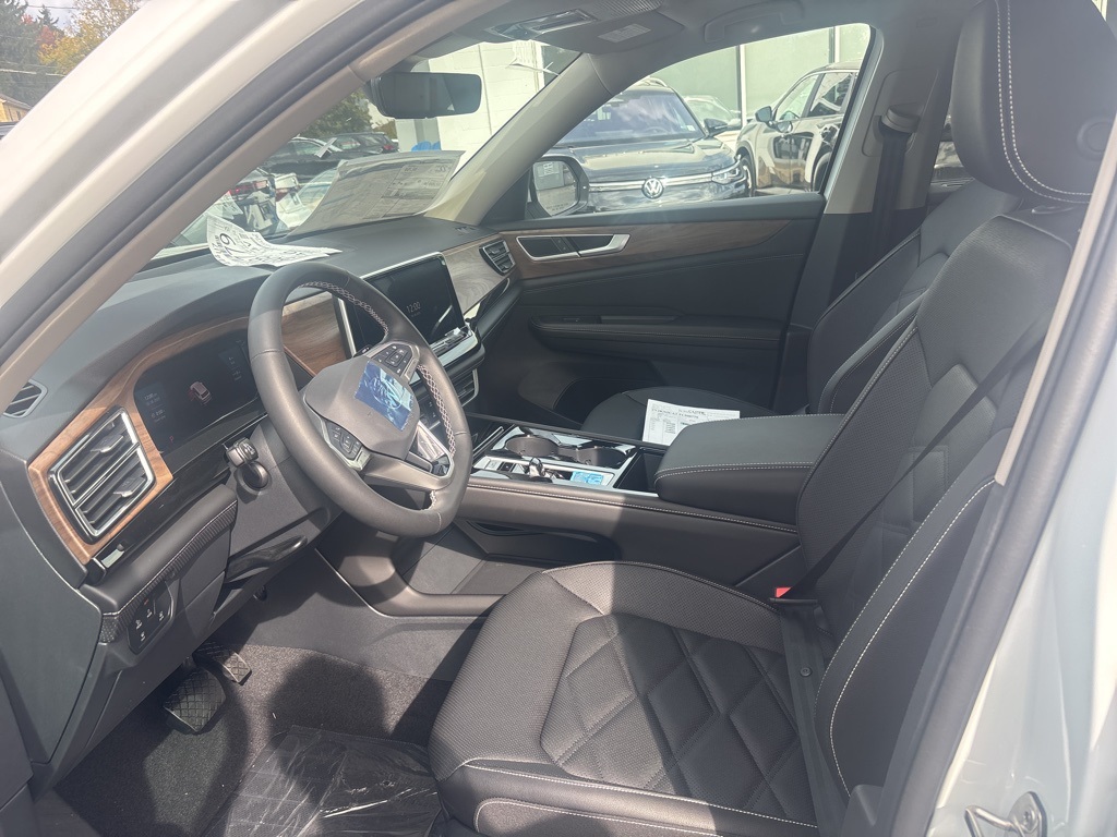 2026 Volkswagen Atlas SE Technology photo 4