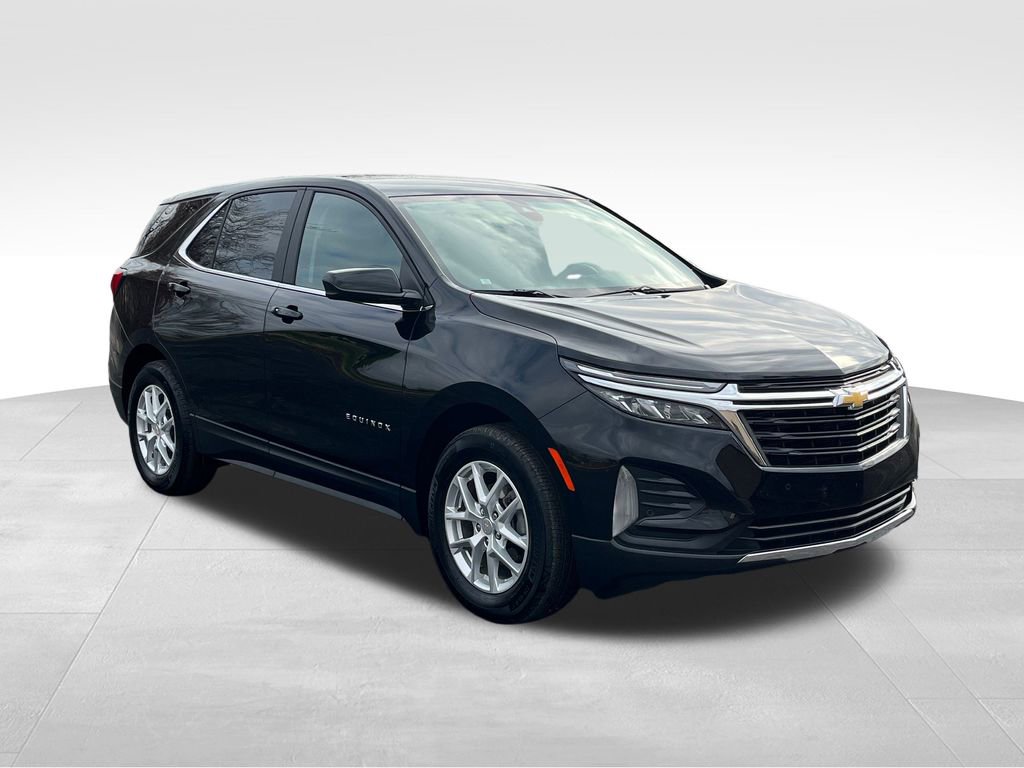 2024 Chevrolet Equinox LT's photo