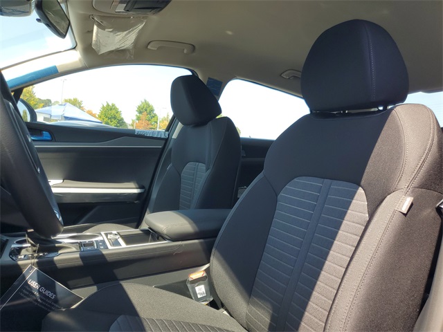 2026 Kia K5 LXS photo 12