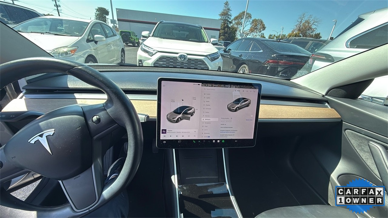 2018 Tesla Model 3 Long Range photo 3