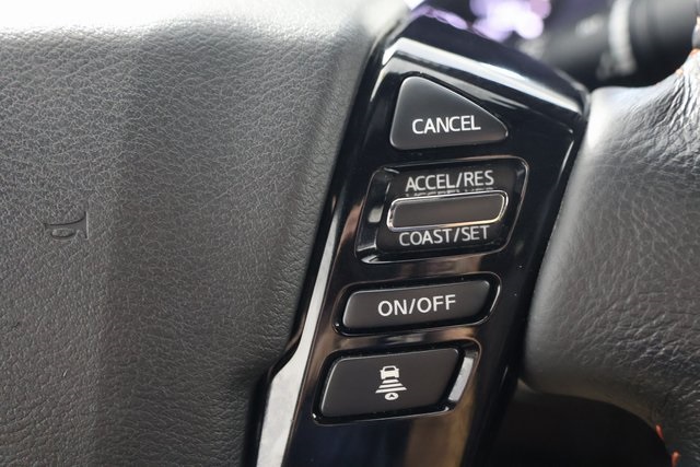 2022 Nissan Frontier PRO-4X photo 12