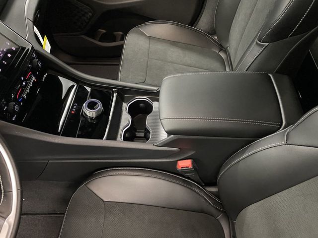 2025 Jeep Grand Cherokee Altitude photo 19