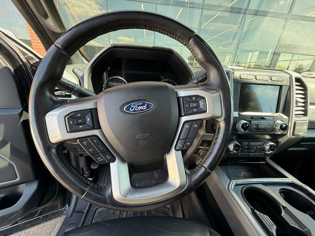 2020 Ford F-450 Platinum photo 10