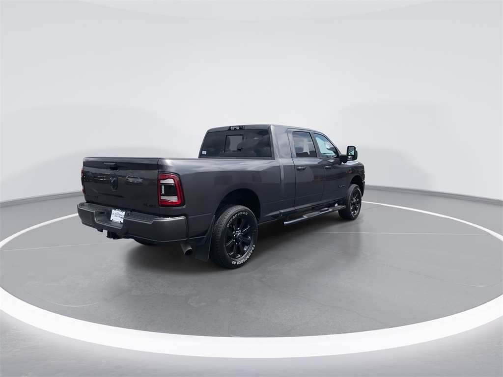 2023 Ram 3500 Laramie photo 7