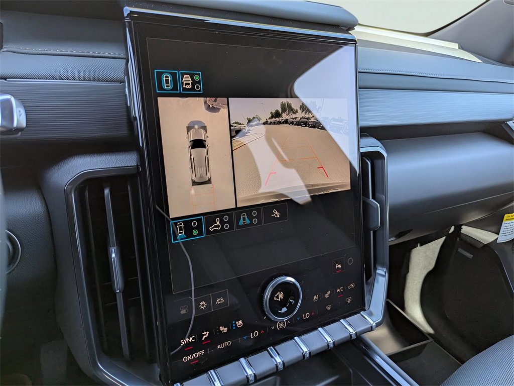 2026 Gmc Acadia AT4 photo 9