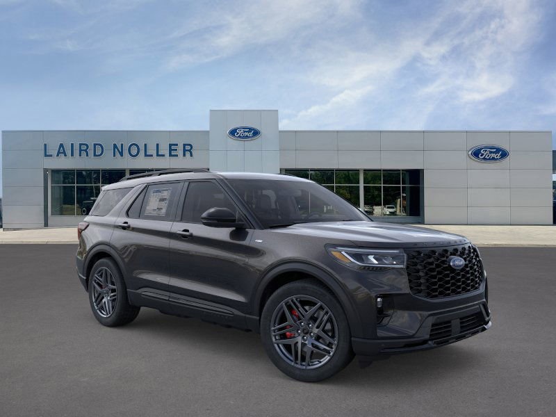 2025 Ford Explorer ST-Line photo 6