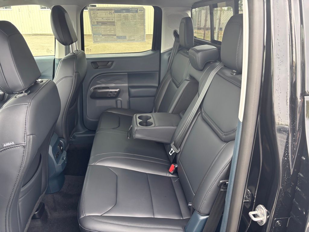 2025 Ford Maverick Lariat photo 23