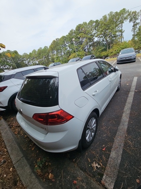 2016 Volkswagen Golf TSI S photo 4